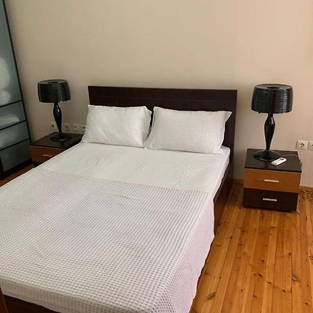 Central Family Apartment Thessaloníki Ngoại thất bức ảnh