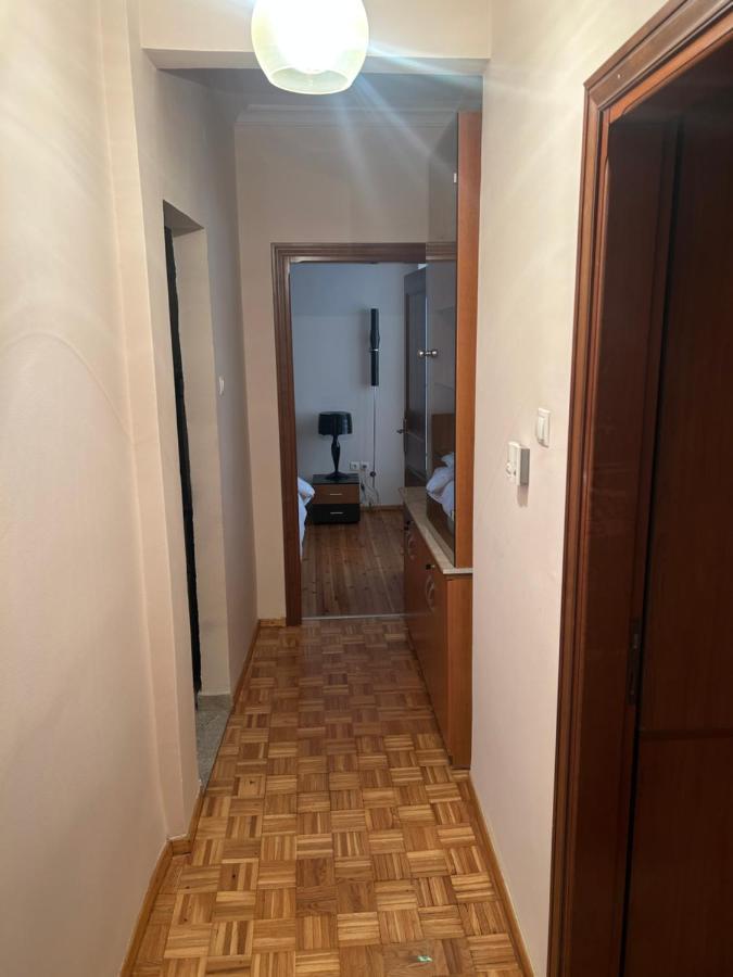 Central Family Apartment Thessaloníki Ngoại thất bức ảnh