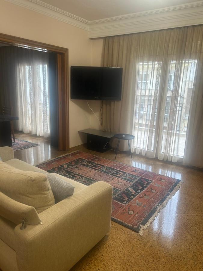 Central Family Apartment Thessaloníki Ngoại thất bức ảnh